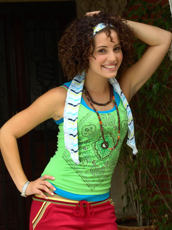 http://www.cinemagia.ro/img/db/actor/24/40/42/estefania-lopez-130471l.jpg